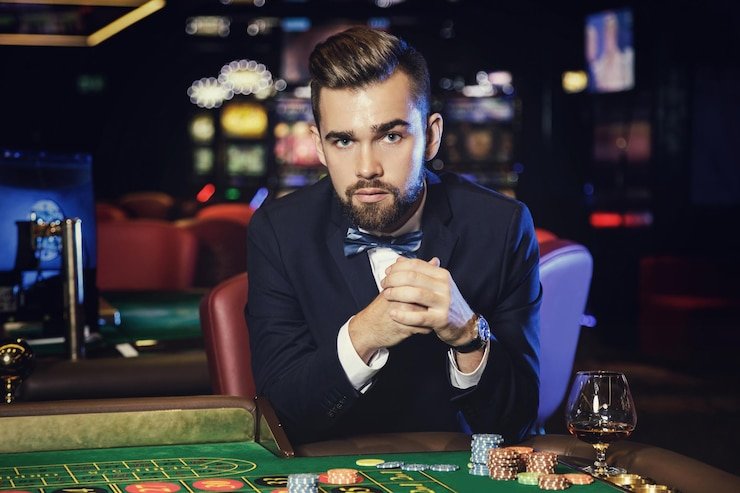 joker81 link roulette table during active spin with dealer and live chat interface visible